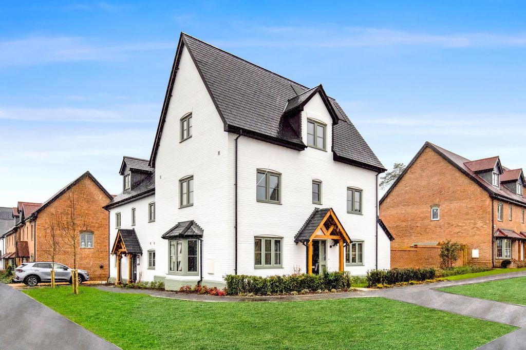 Property photo 1 of 24