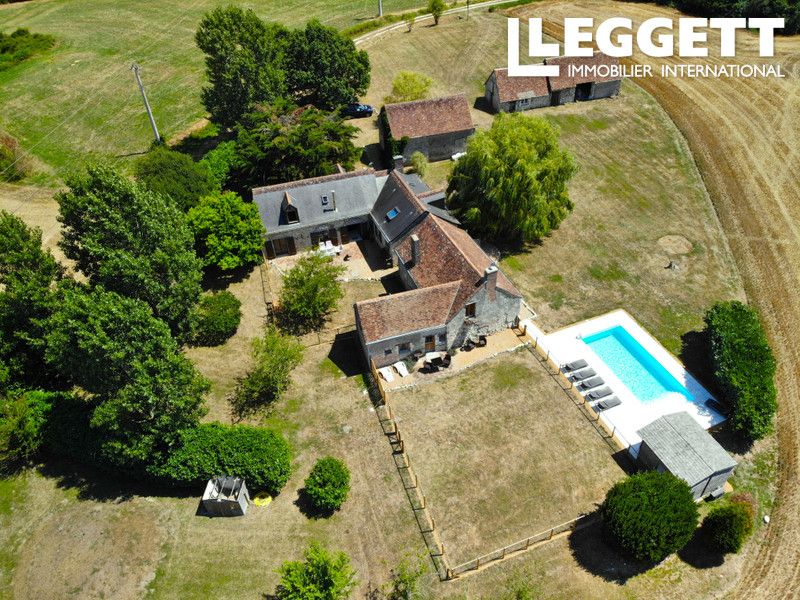Property photo 2 of 10
