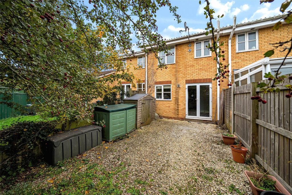 Property photo 1 of 14 Picture No. 17