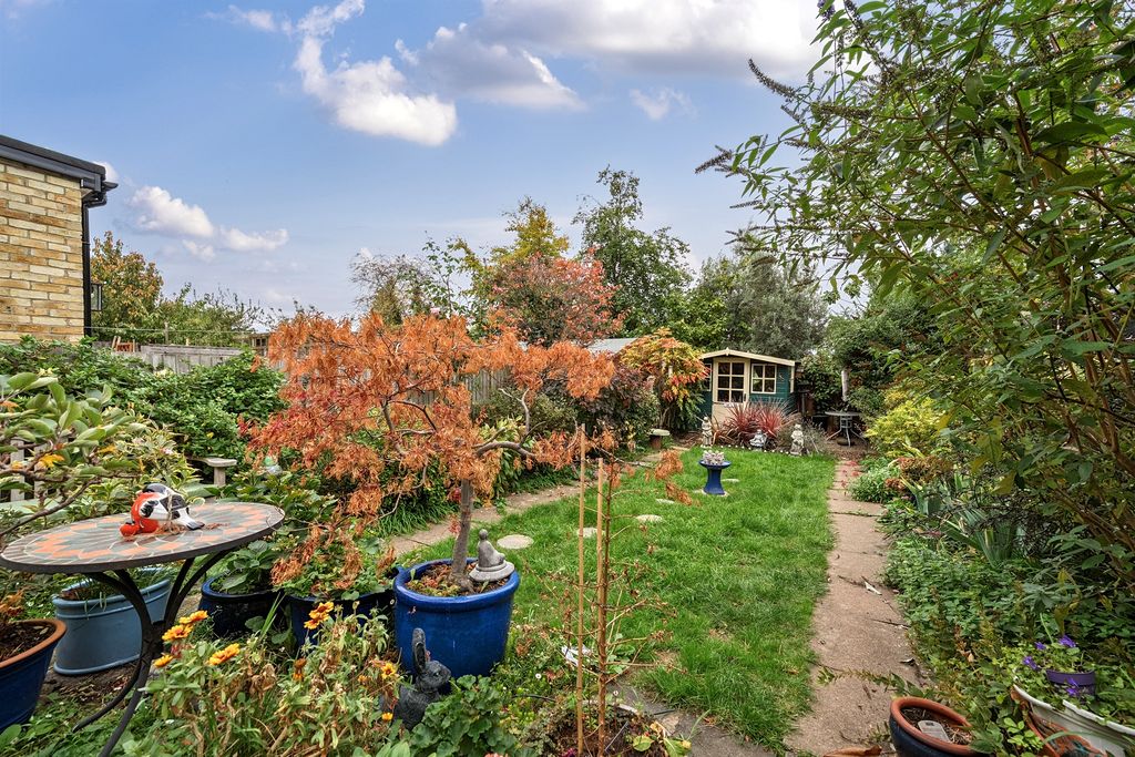 Property photo 3 of 13