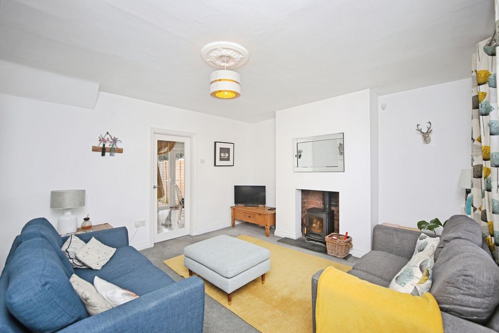 Property photo 2 of 17 Pbox-Img.Jpg