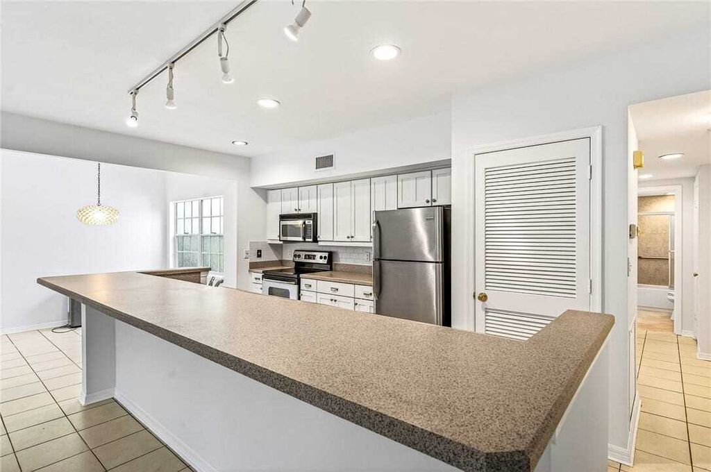 Property photo 2 of 29 <Alttext/>