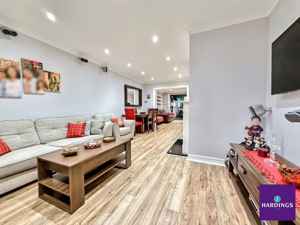 Property photo 2 of 22 Img_0863_Blurred (1).Jpg