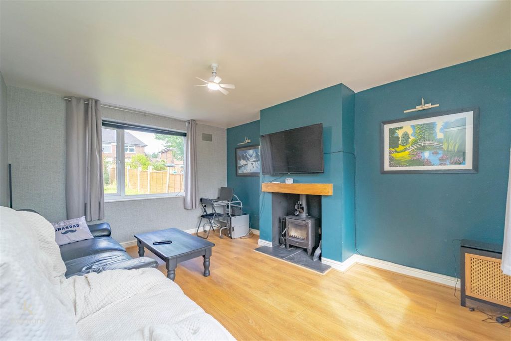 Property photo 1 of 19 Untitled-05856.Jpg