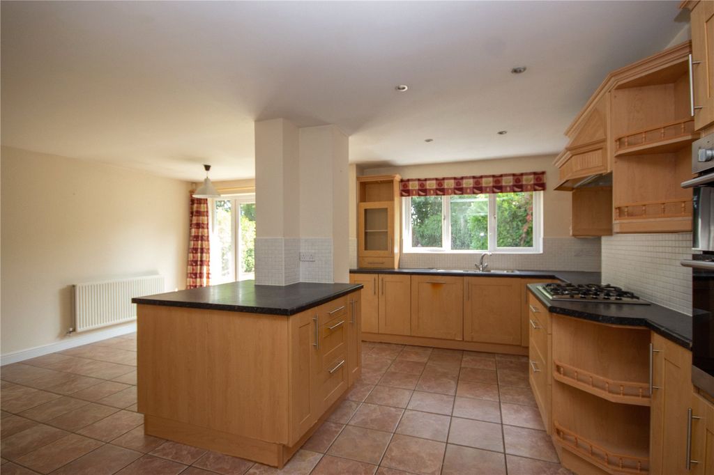 Property photo 3 of 25 Picture No. 60