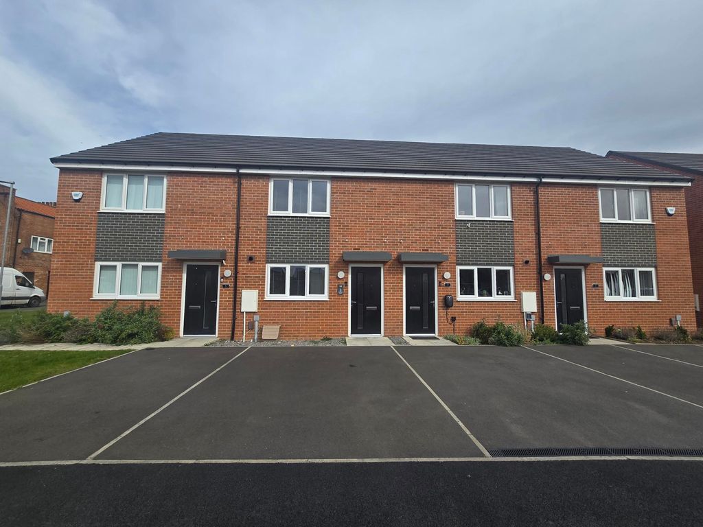 Property photo 1 of 7 Front