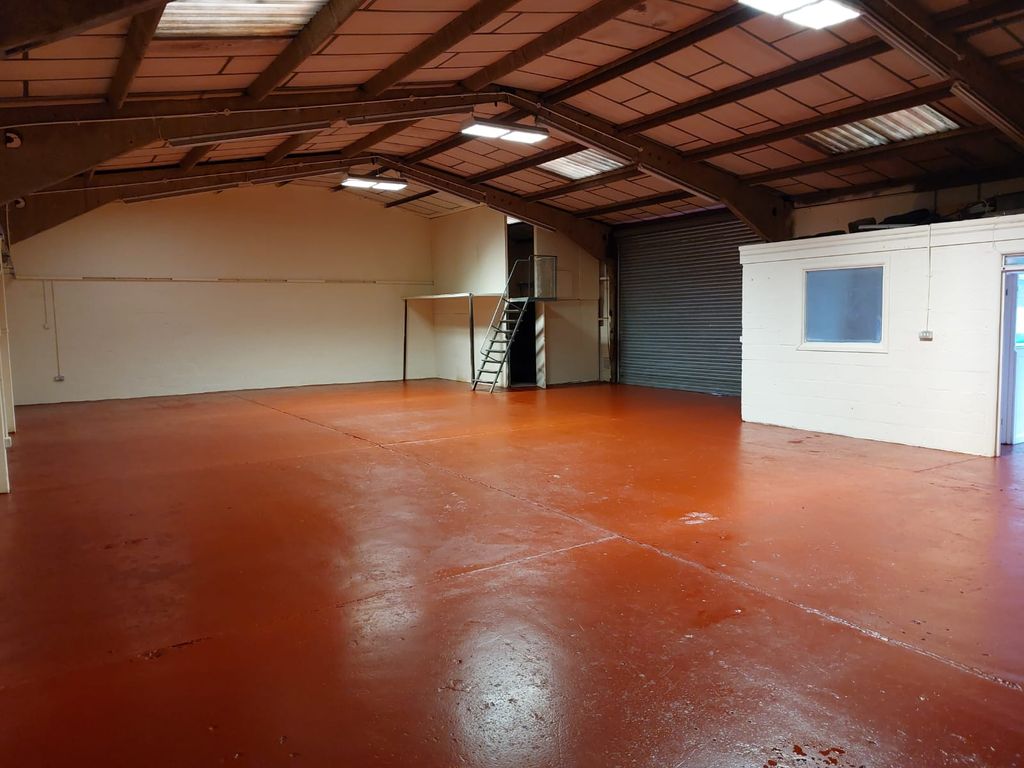 Property photo 3 of 7