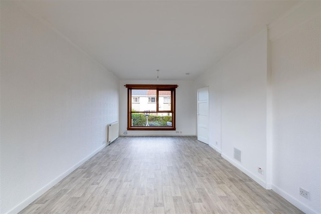 Property photo 2 of 22 13, Goshen Terrace Scone-36.Jpg