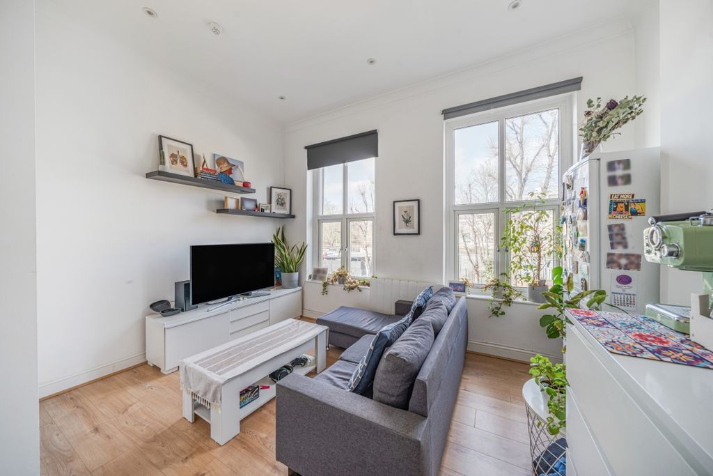 Property photo 3 of 6 1268732 (2)