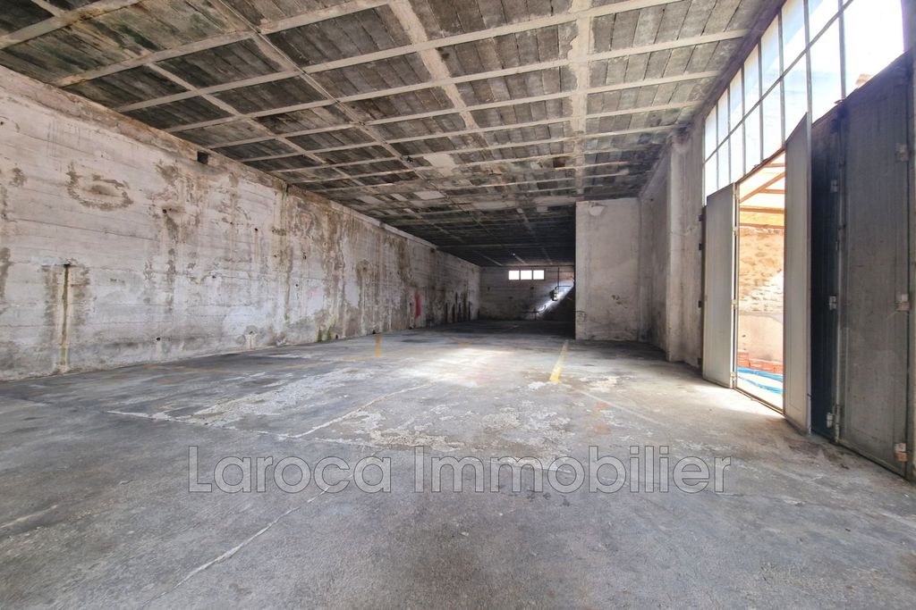 Property photo 3 of 3