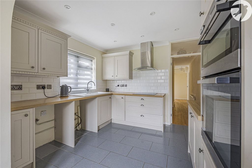 Property photo 1 of 22 Robinson Jackson