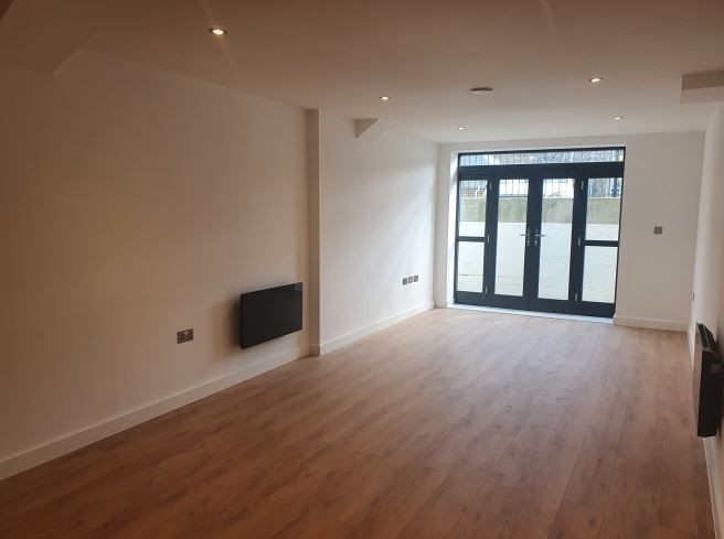 Property photo 3 of 8