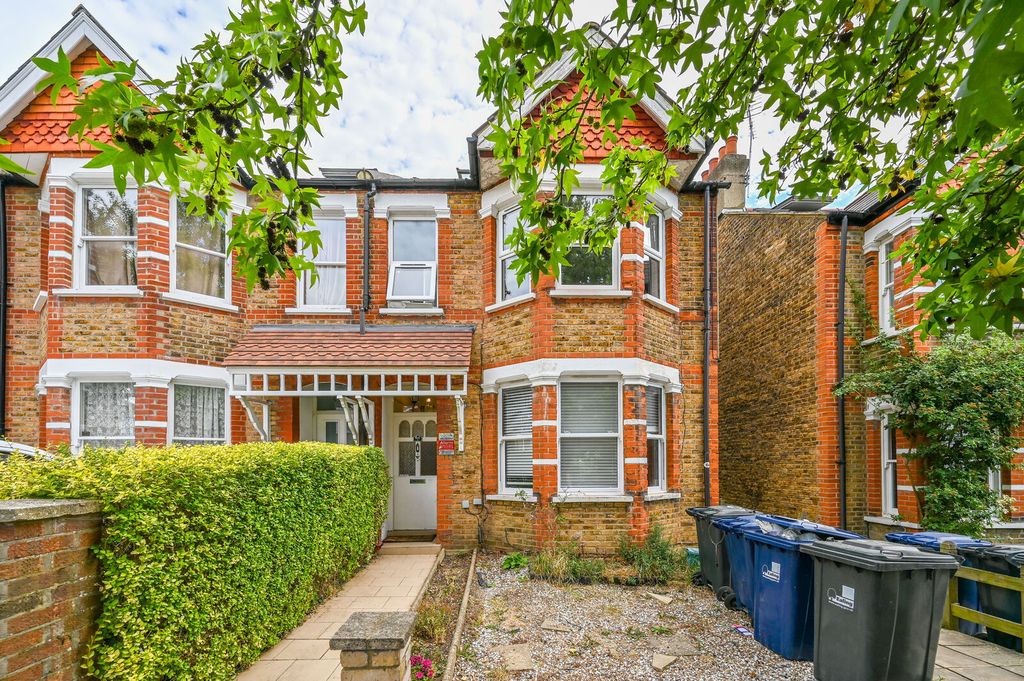 Property photo 1 of 13