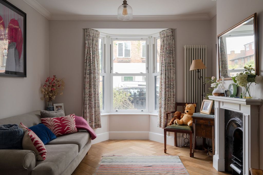 Property photo 1 of 29