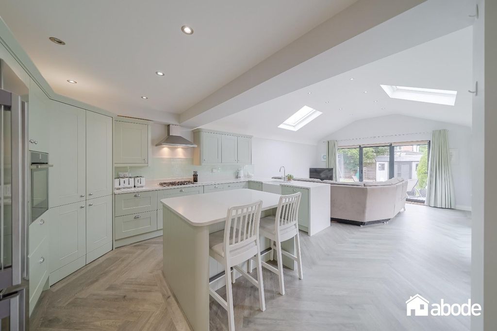 Property photo 3 of 41 25 St Andrews -29.Jpg