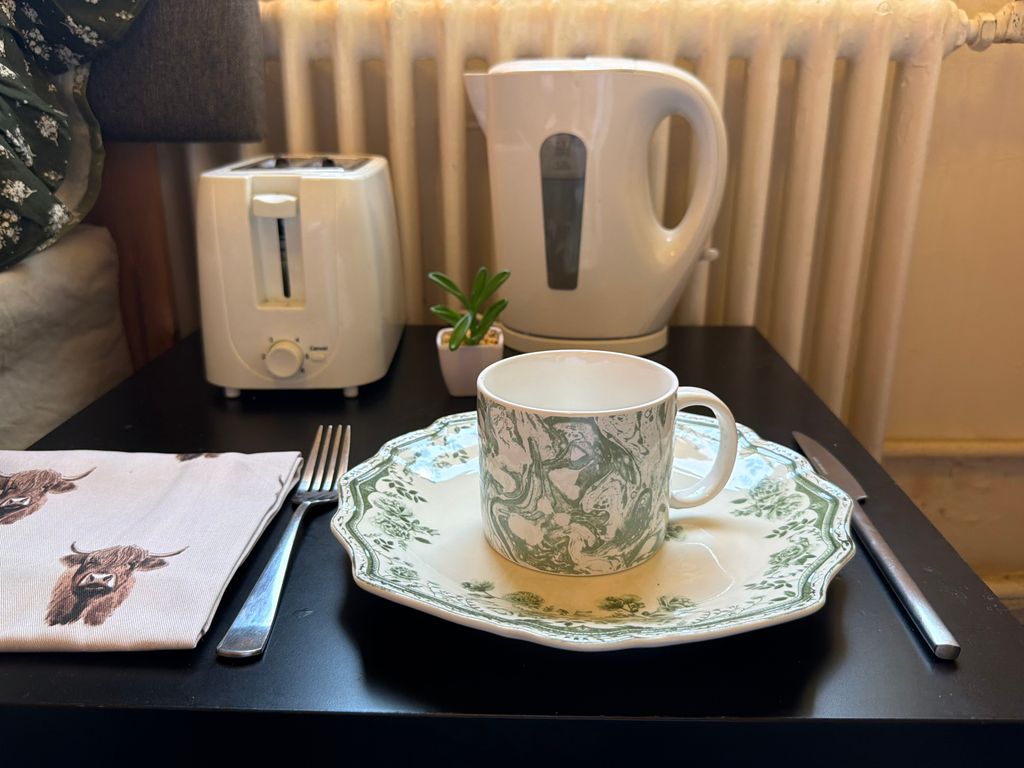 Property photo 2 of 23