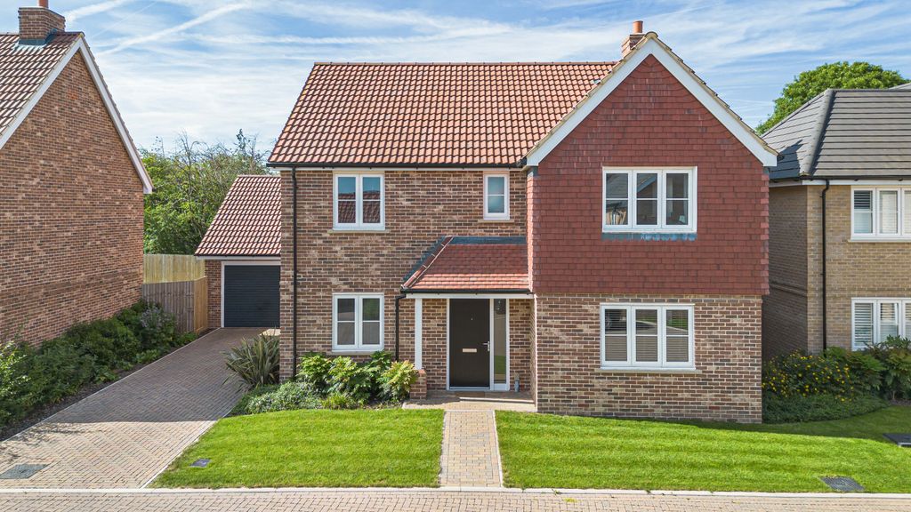 Property photo 1 of 29 4085739