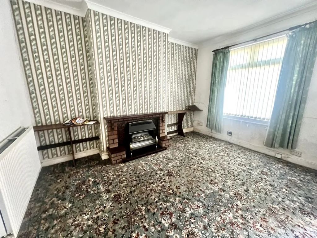 Property photo 2 of 6 Image 2