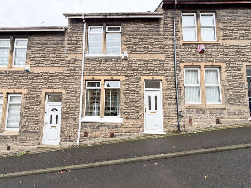 Property photo 1 of 11 External