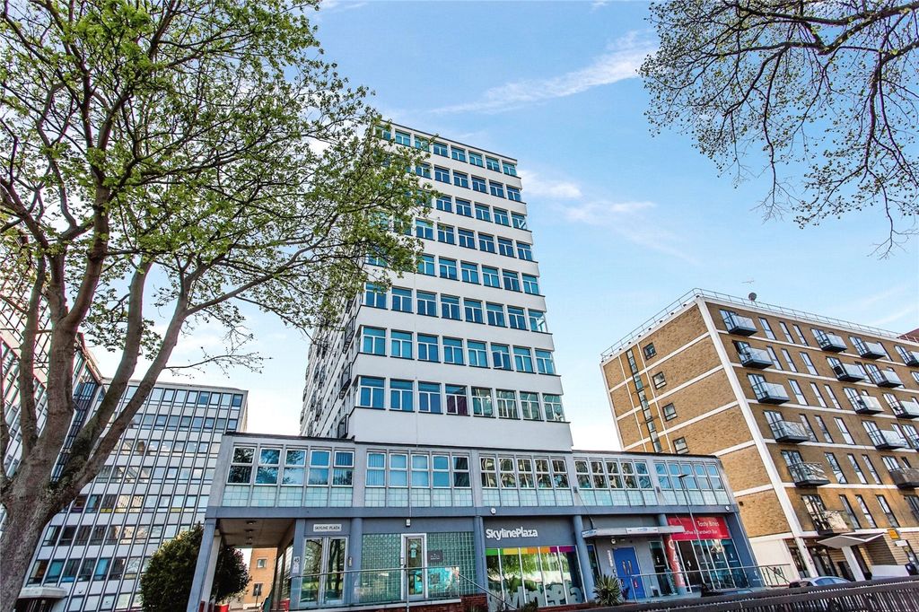 Property photo 1 of 14 Exterior