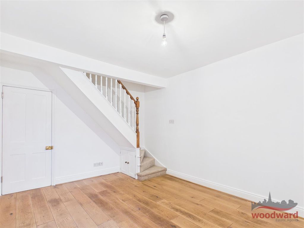 Property photo 3 of 14 Dining Room