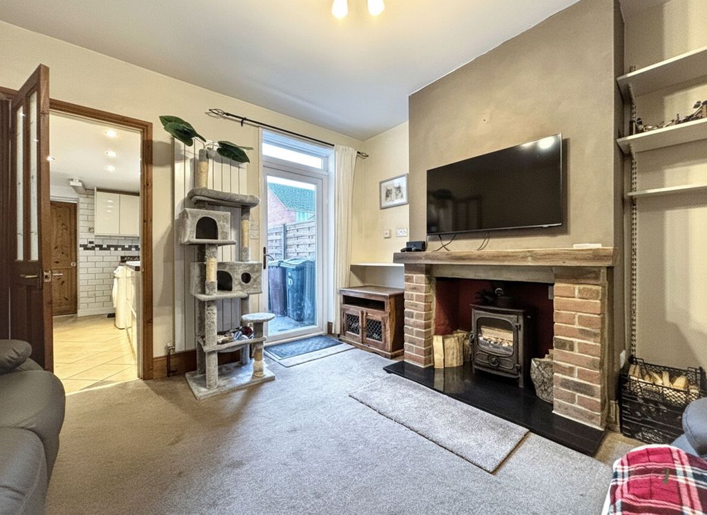 Property photo 3 of 13