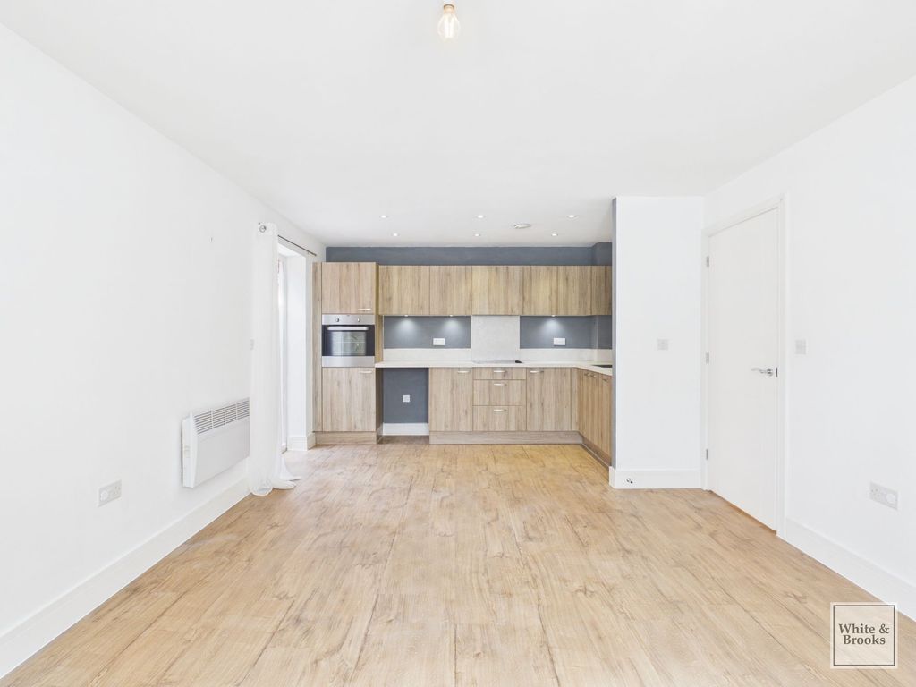 Property photo 2 of 12 Kitchen/Living Room