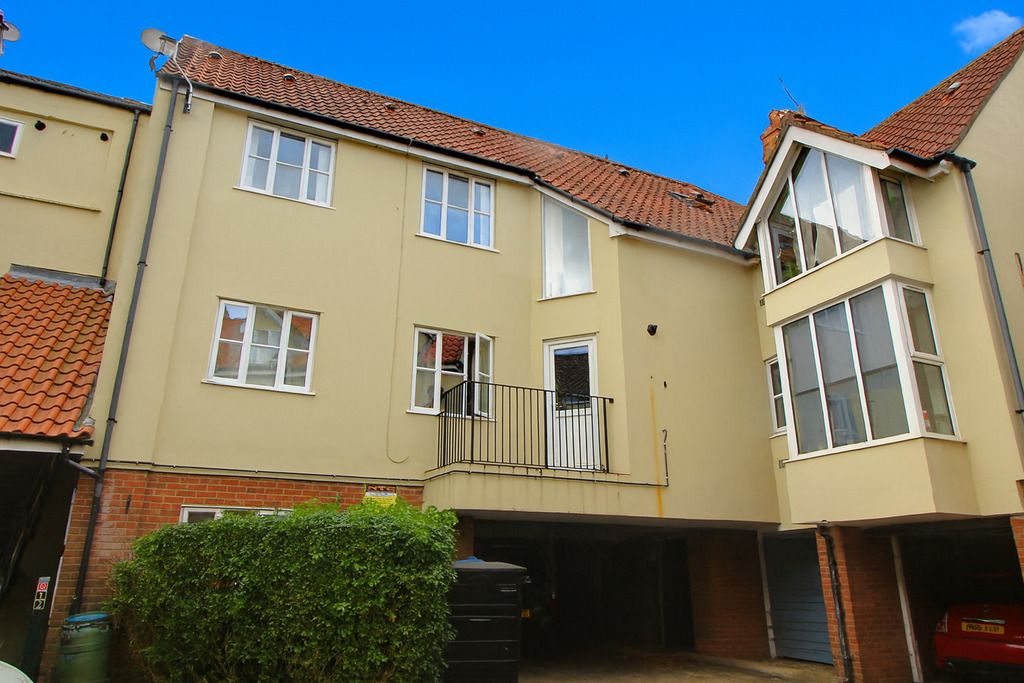 Property photo 1 of 6