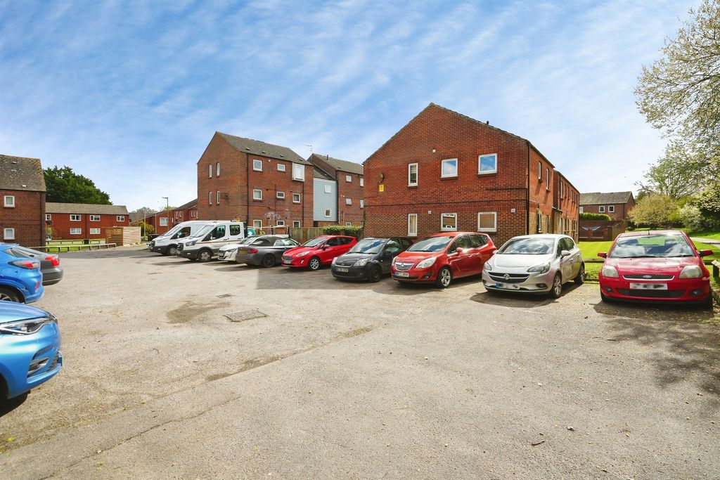 Additional image 15 of 2 bed flat for saleKibble Close, Didcot OX11