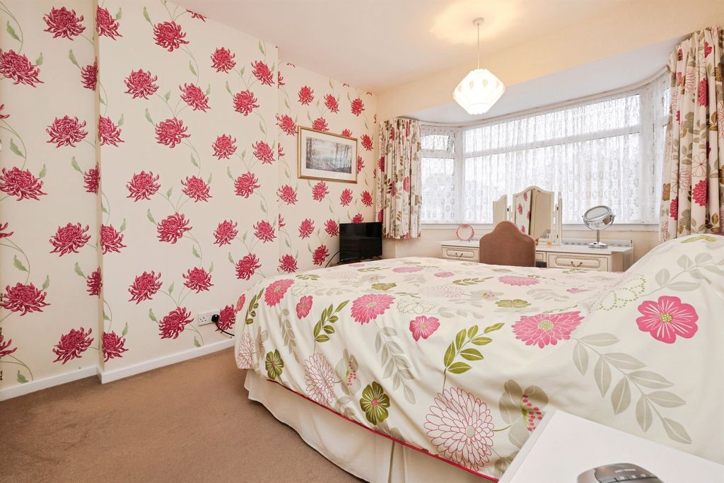 Property photo 2 of 2