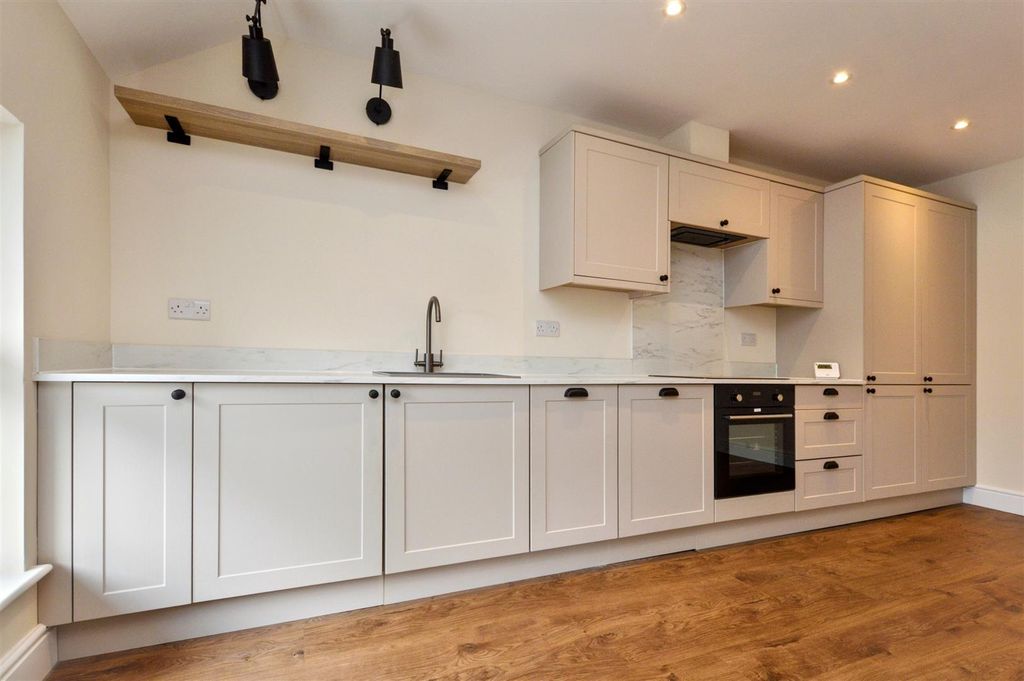 Property photo 2 of 9 Dsc_0124.Jpg