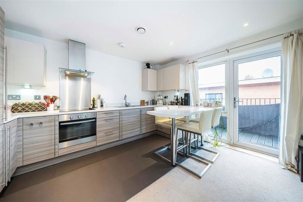 Property photo 3 of 5