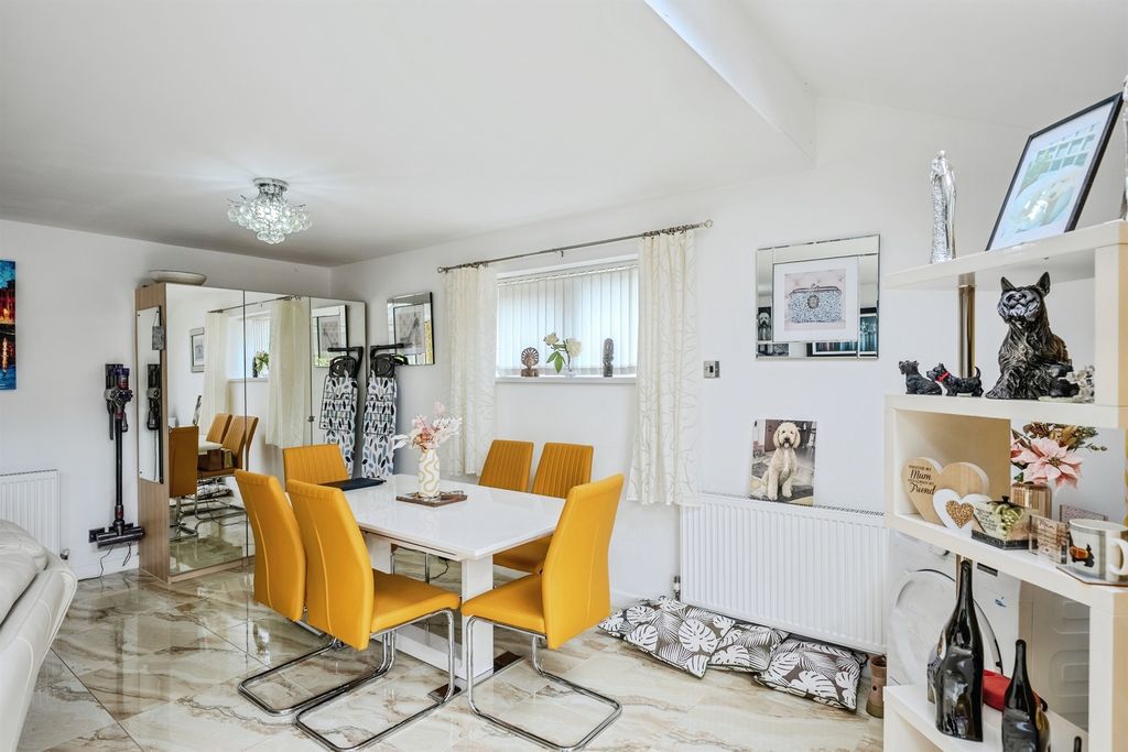 Additional image 11 of 2 bed flat for saleNew Road, Porthcawl CF36