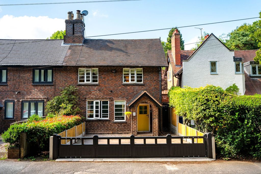 Property photo 1 of 29