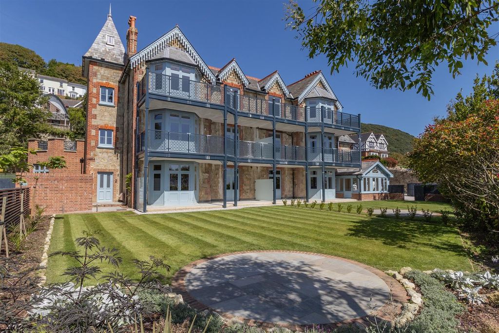 Property photo 1 of 10 No.2_Spence Willard.Jpg