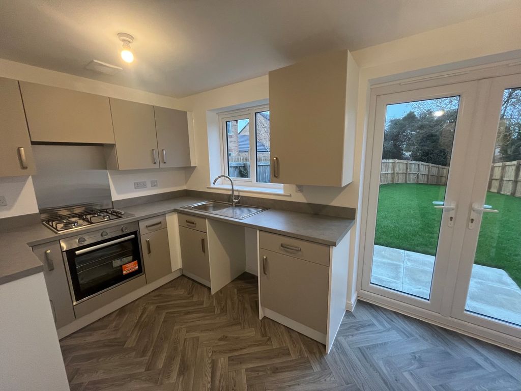 Property photo 2 of 8 Picture No. 03