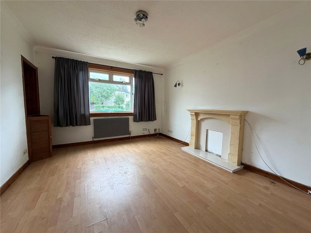 Property photo 2 of 7 Picture No. 05