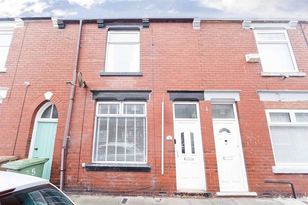 Property photo 1 of 18