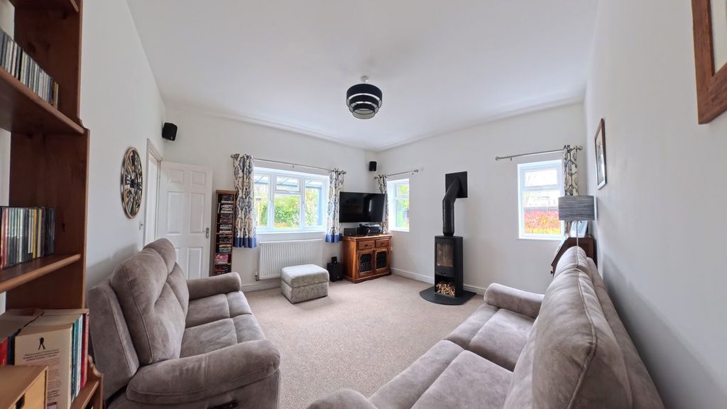 Additional image 6 of 4 bed detached bungalow for saleBridgnorth Road, Bridgnorth WV16