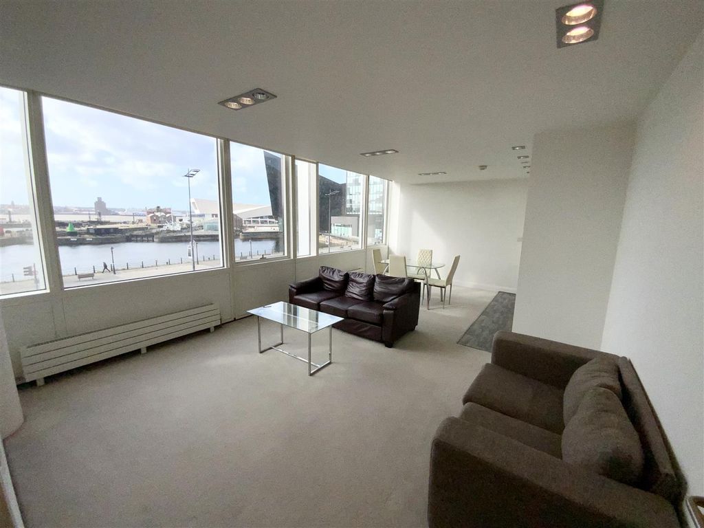 Property photo 3 of 9 Img_1685 (002).Jpg