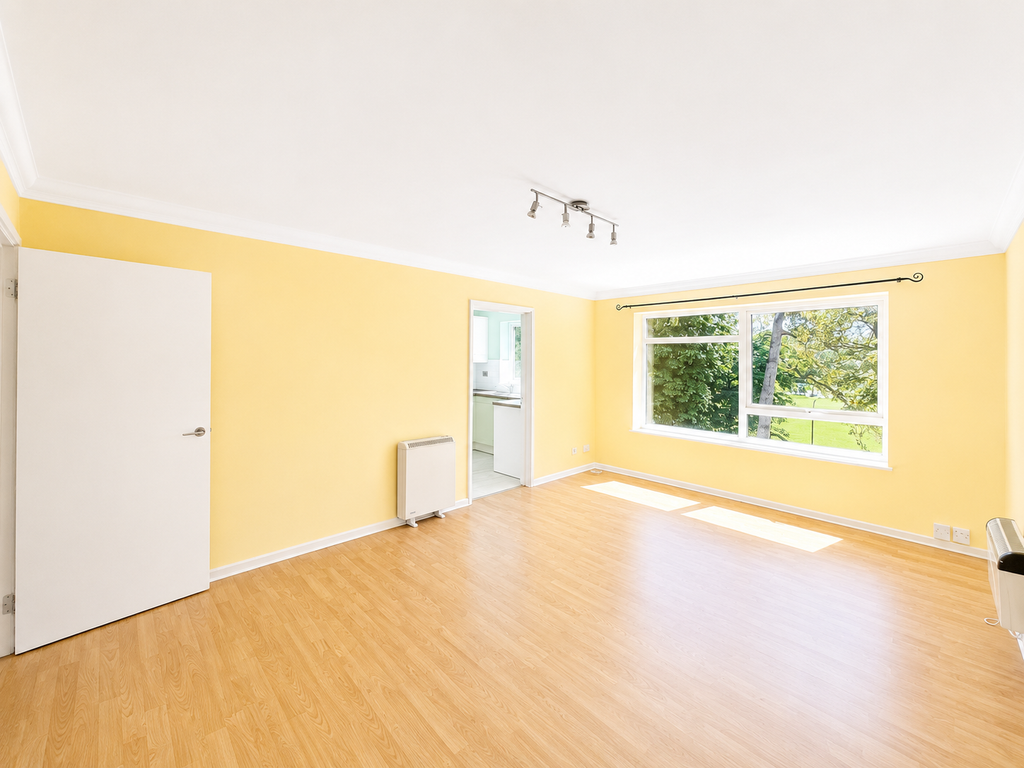 Property photo 2 of 9 274D5Fdd-Eb3F-4A16-8A2A-CE79D1A2B1F7