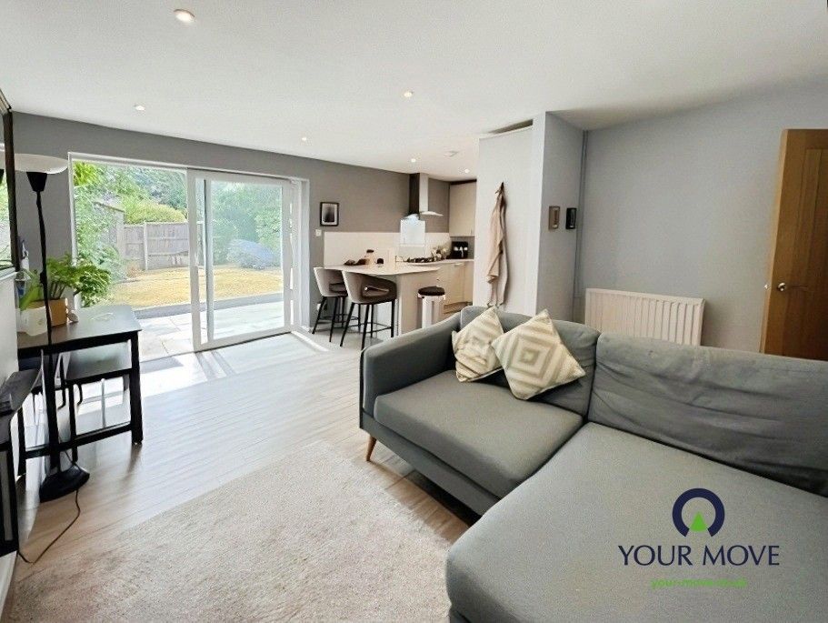 Property photo 3 of 8 Pbox-Img.Jpg