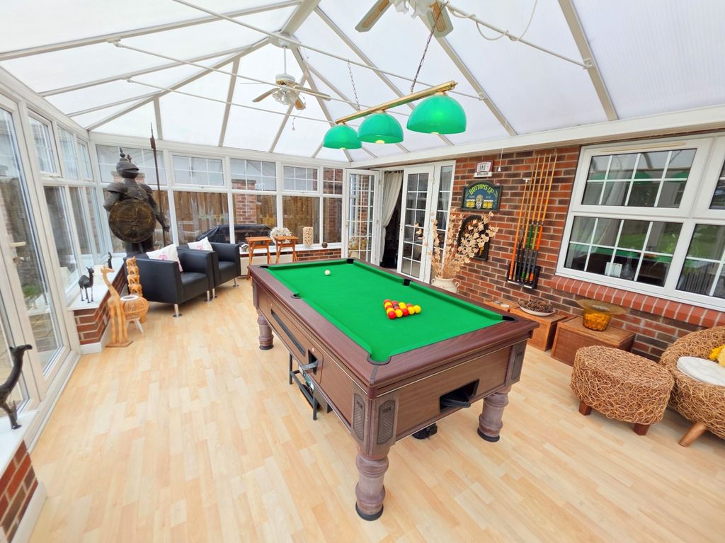 Property photo 3 of 35