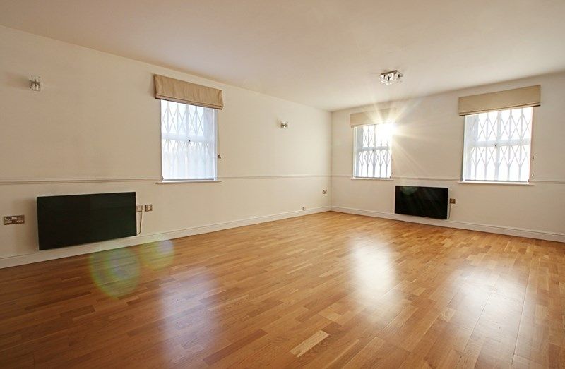 Property photo 2 of 9 Picture No. 5