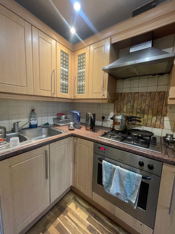 Property photo 3 of 8