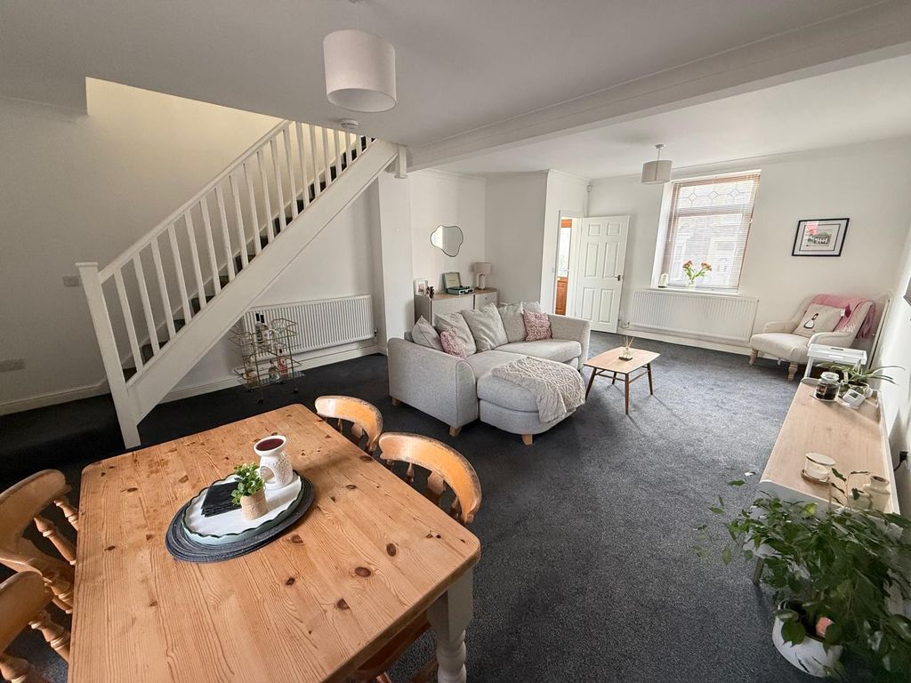 Property photo 2 of 15 Not Specified