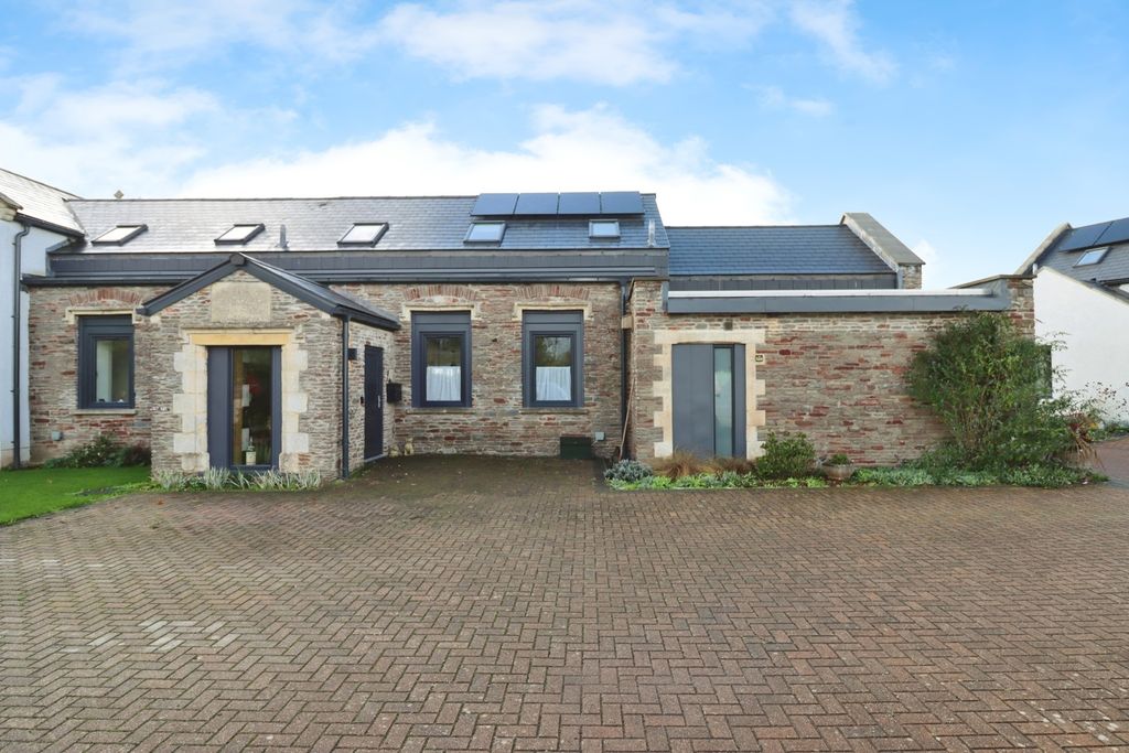 Property photo 1 of 16 Photo