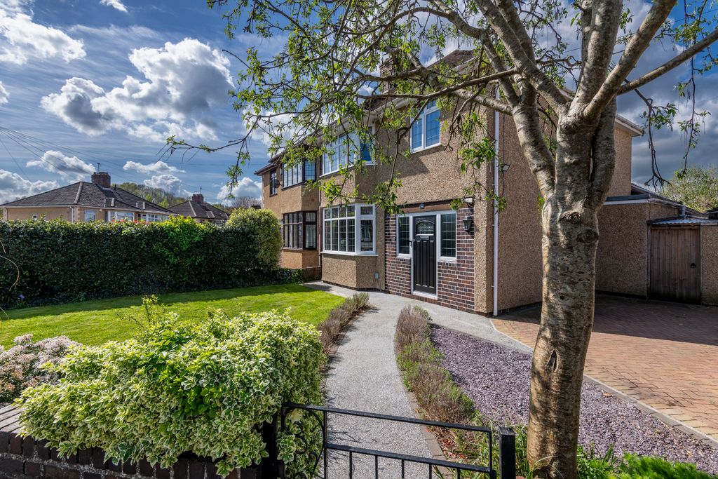 Property photo 1 of 50 Front