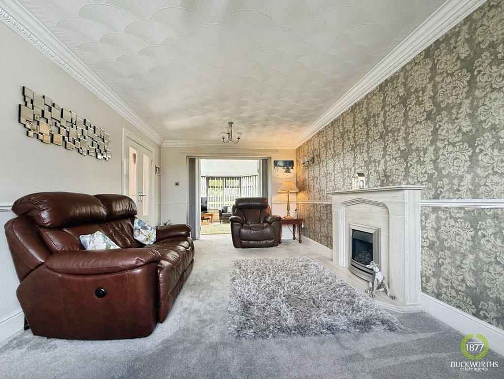 Property photo 2 of 38