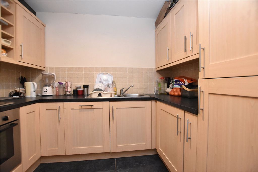 Property photo 2 of 14 Picture No. 03